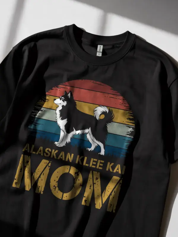Laskan klee kai mom shirt in black – cute gray klee kai tee, dog mom gift