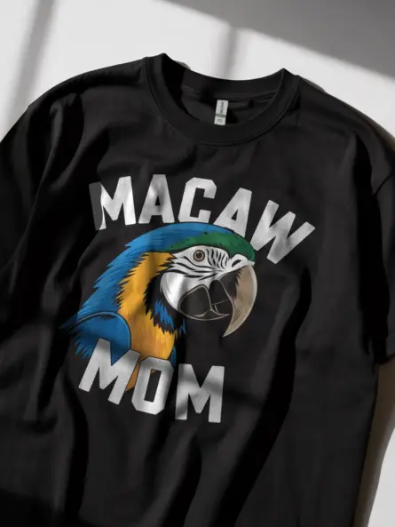 Macaw mom t-shirt in black – blue and yellow parrot shirt for moms