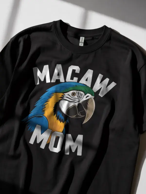 Macaw mom t-shirt in black – blue and yellow parrot shirt for moms