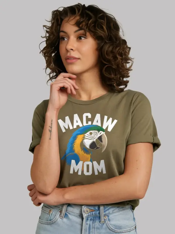Military green macaw mom t-shirt – bird mom gift shirt, funny parrot lover tee