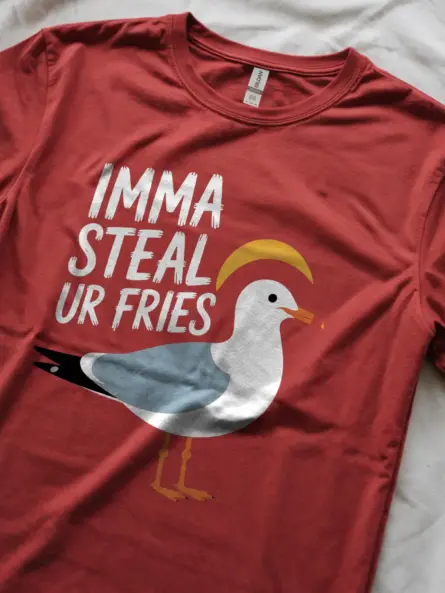 Red funny seagull t-shirt cute animal pun t-shirt for summer