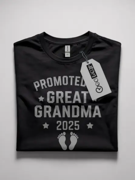 Promoted to great grandma est 2025 shirt in black – baby announcement tee
