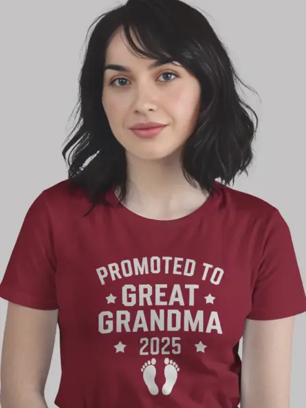 Red promoted to great grandma est 2025 shirt – baby announcement tee