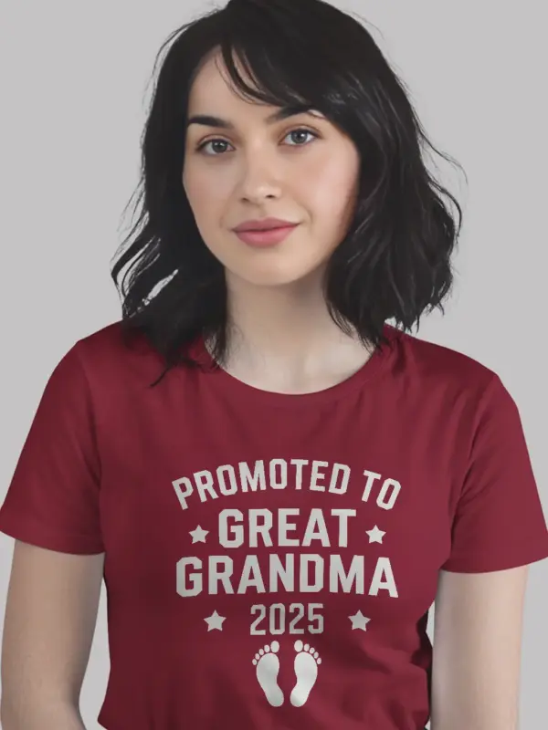 Red promoted to great grandma est 2025 shirt – baby announcement tee