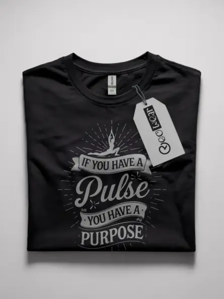 Pulse and purpose shirt in black – motivational tee