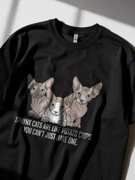 Sphynx cats like potato chips shirt in black – funny cat lover tee