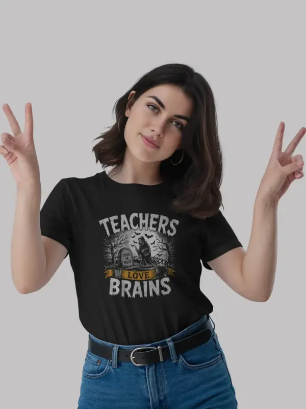 Black front view teachers love brains Halloween shirt spooky graveyard