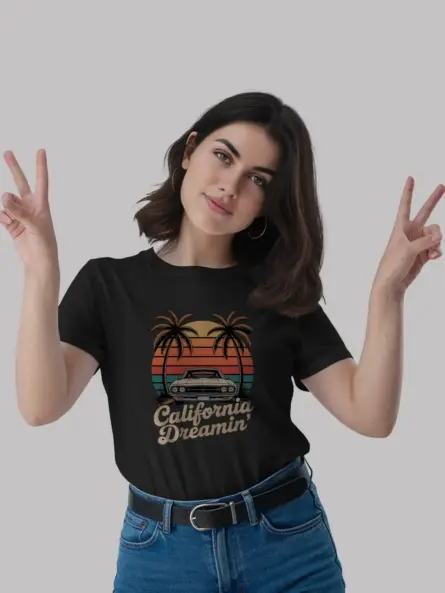 Retro California Dreamin Muscle Car T-Shirt - Image 3