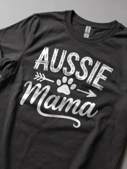Rustic Aussie Mama Shirt – Distressed Paw Print Dog Tee - Image 5
