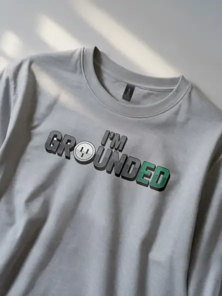 Electrician Comic T-Shirt Licensed to Spark Fear - Image 2