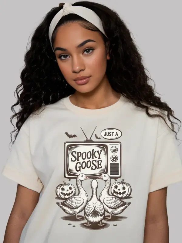 lifestyle – farm animal fan in natural spooky goose Halloween t-shirt