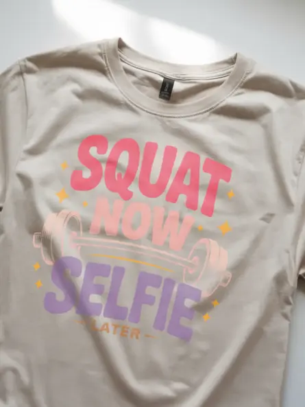 Fierce Squat Now Selfie Later T-Shirt – Retro Gym Glam - Image 8