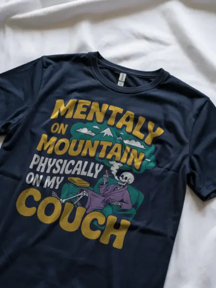 navy lifestyle photo – retro vibe self-care clothing – mentally on mountain t-shirt