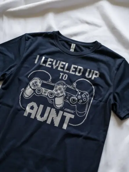 Gamer Aunt Pregnancy Announcement Shirt - Image 2