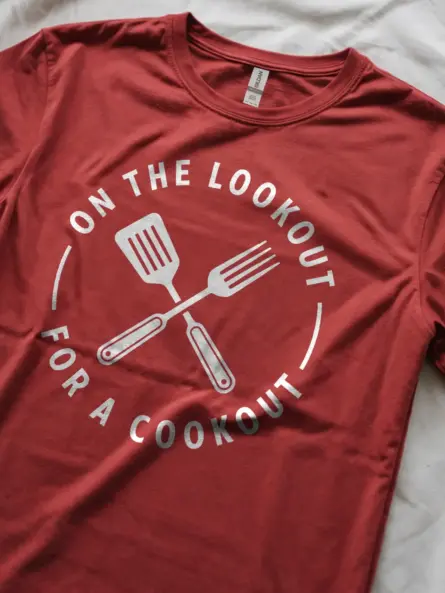Minimalist Cookout T-Shirt – On the Lookout Design for BBQ Fans - Image 2