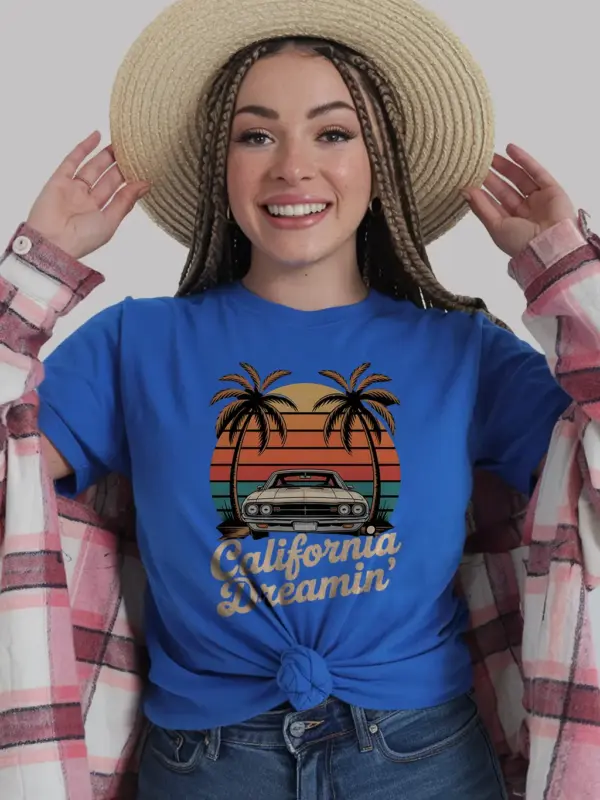 retro california dreamin muscle car t-shirt