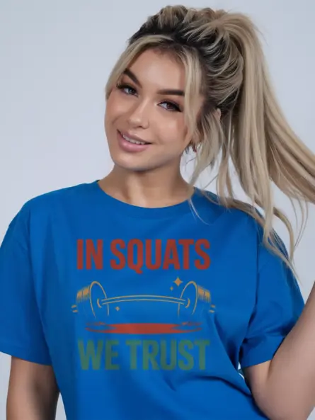In Squats We Trust T-Shirt - Image 11