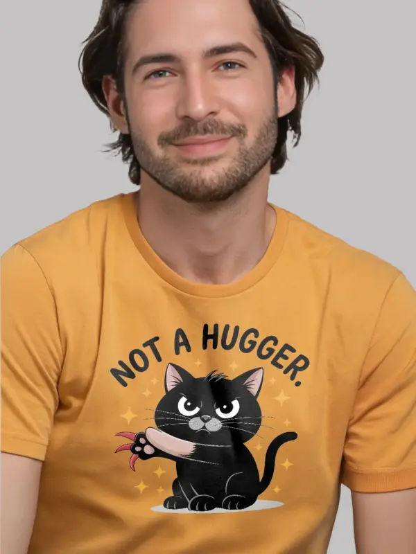 yellow t-shirt rear – not a hugger cat shirt style